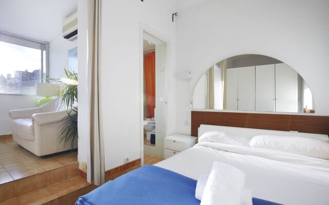 Apartamentos Calvet