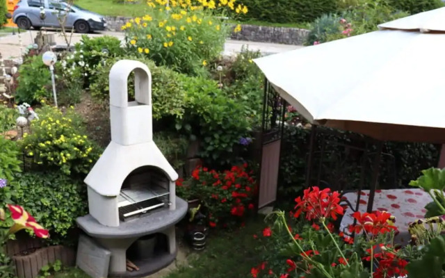 Haus Hiller Comfortable Holiday Residence