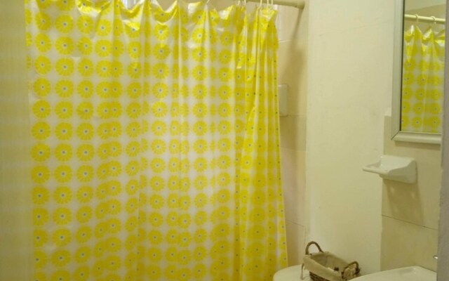 Economy Room With Private Bathroom, Air Conditioning, Wi-fi Downtown Cancun