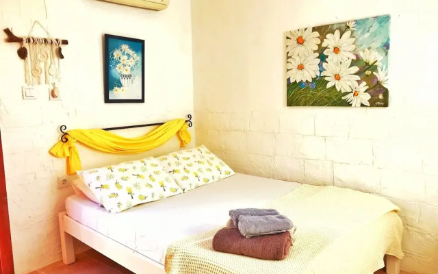 Tenedos Tatil Odaları