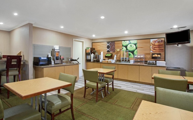 La Quinta Inn Auburn Worcester