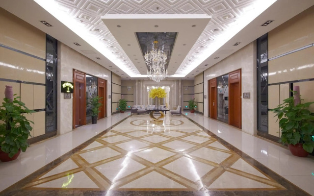 Louidon Mega Apartment Hotel of Kam Rueng Plaza/Sunshine