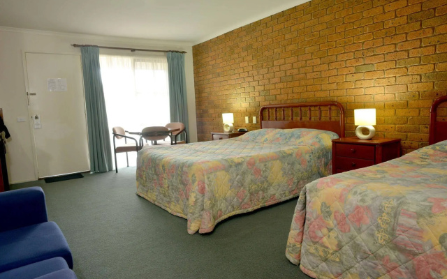 Sanctuary Inn on Westernport