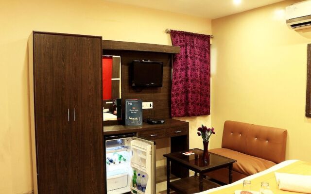 OYO 1058 Hotel Royal Garden