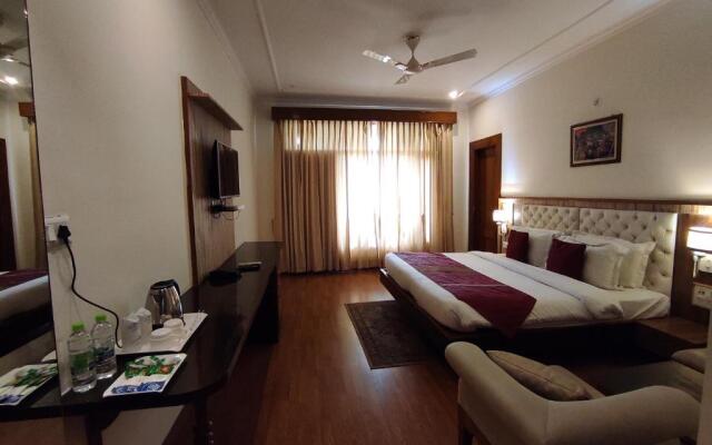 Aaroham The Watergate Hotel Bhimtal