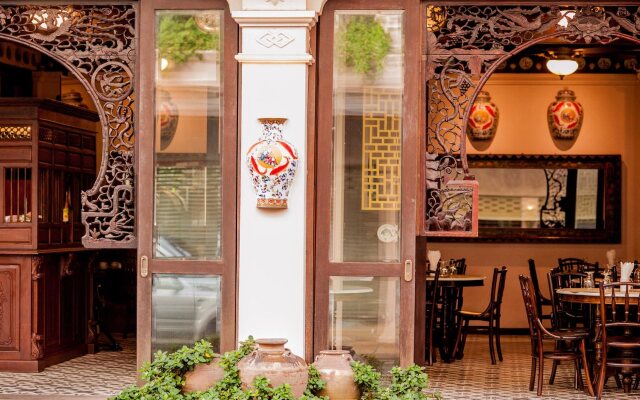 Songkhla Tae Raek Antique Hotel