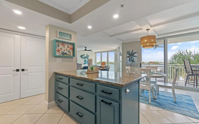 Seaspray Riverside 313