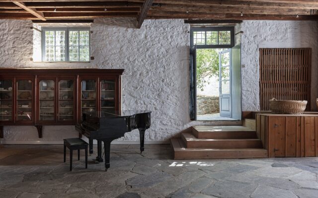 Bratsera Hotel Hydra