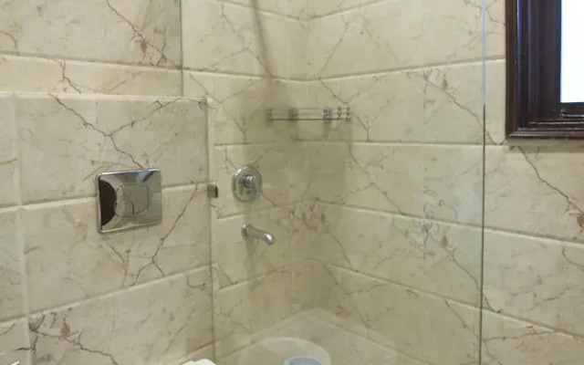 OYO Rooms Cyber City Oakwood
