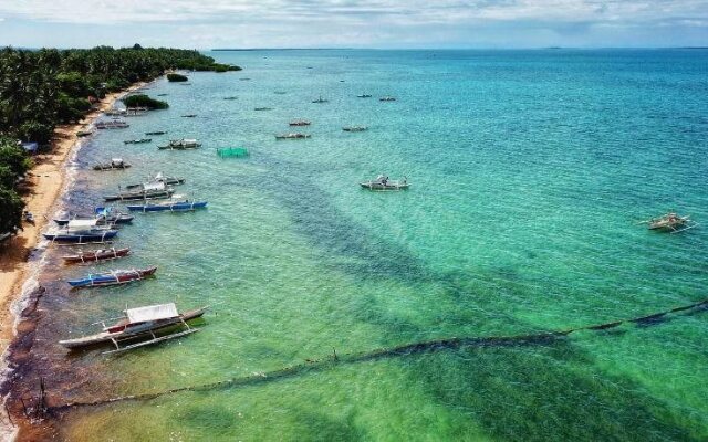 Nichos Island Resort