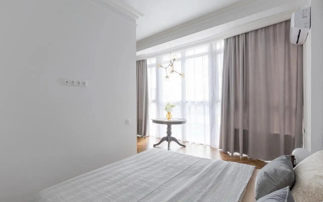 Апартаменты ТМН на ул. Короленко , д. 12