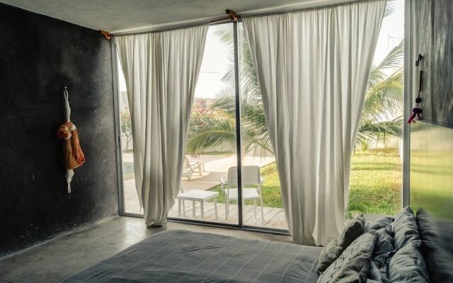 Breathtaking Beach Villa, Feel the Inviting Vibe!