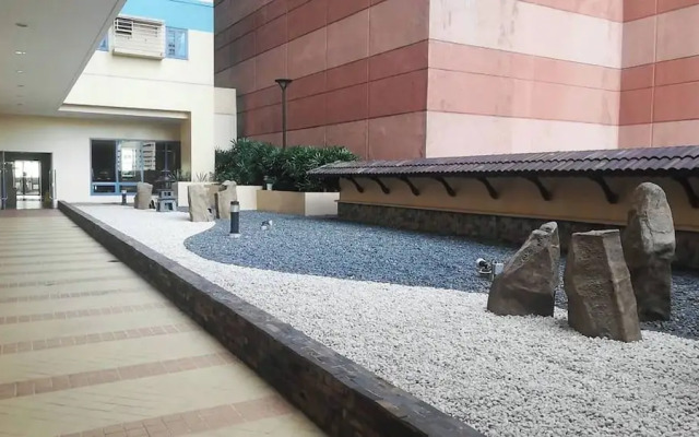 Grand Riviera Condotel Near St Lukes Medical Center