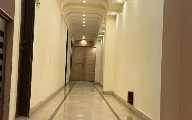 Hotel Holiday Lahore