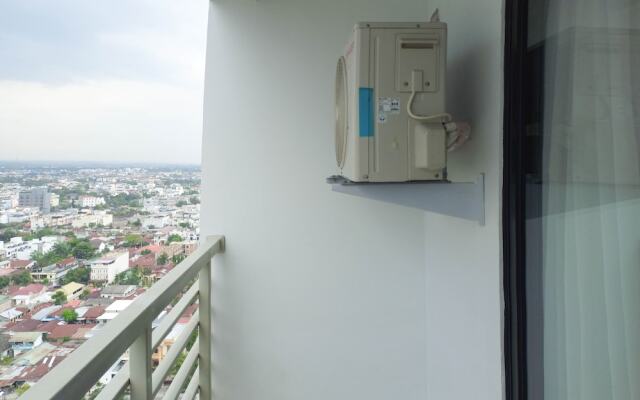 Homey Studio At De Prima Apartment