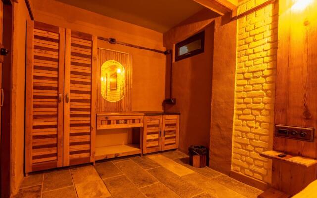 BluSalzz Homes - The Himalayan Bungalow, Almora - Uttarakhand