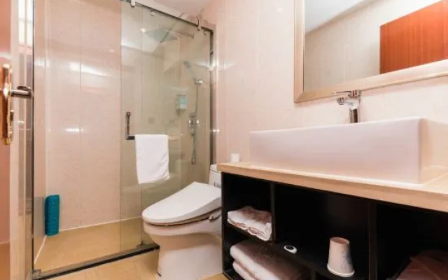Longchen Holiday Inn (Shanghai Ruijin Hospital Yongjia Road Branch)