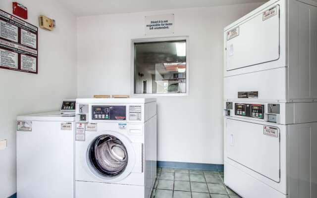 Motel 6 Vacaville, CA