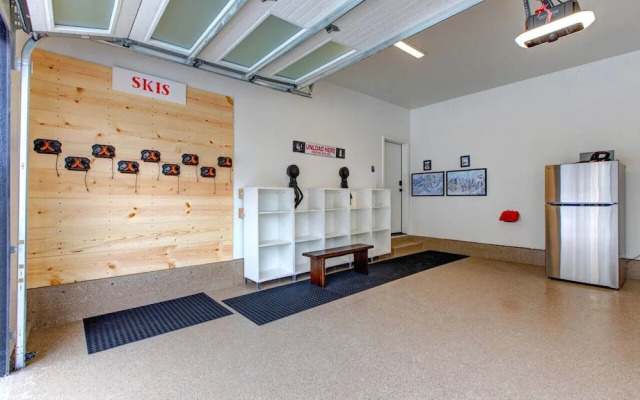 East Klaim Drive Departments