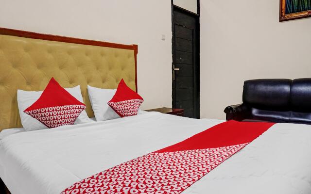 OYO 90702 Wisma Tobana Kebayoran