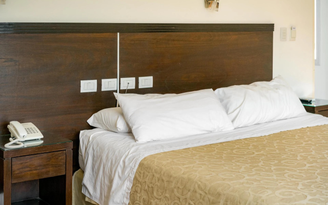 Luxor Hotel Salta