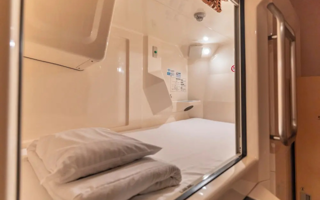 Asahi Sauna Capsule Inn Hirosaki