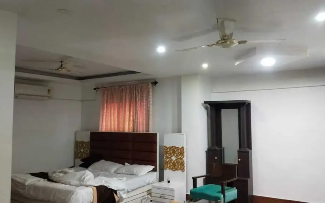 The Royal Suites