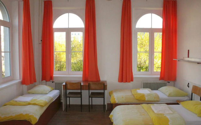 Hostel DIC