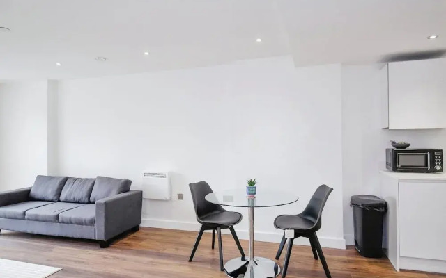 Modern Luxury - Grand Exchange Bracknell