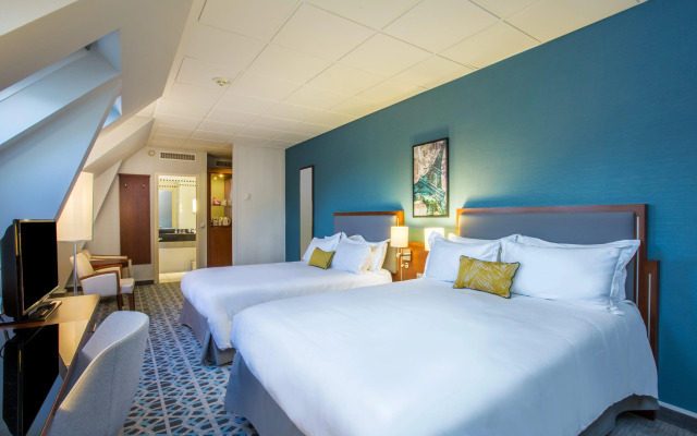 Crowne Plaza Paris Republique by IHG