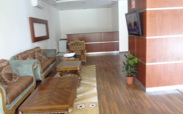 Al Berwaz Hotel Suites