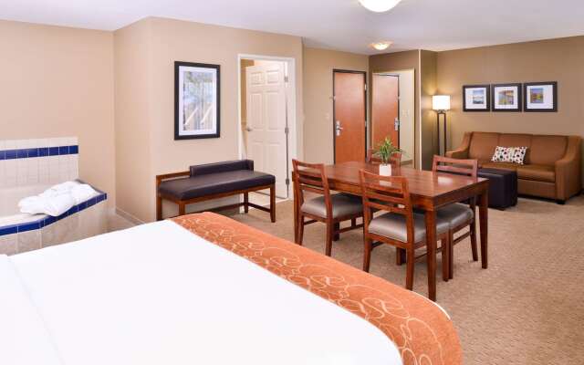 Comfort Suites Mount Vernon