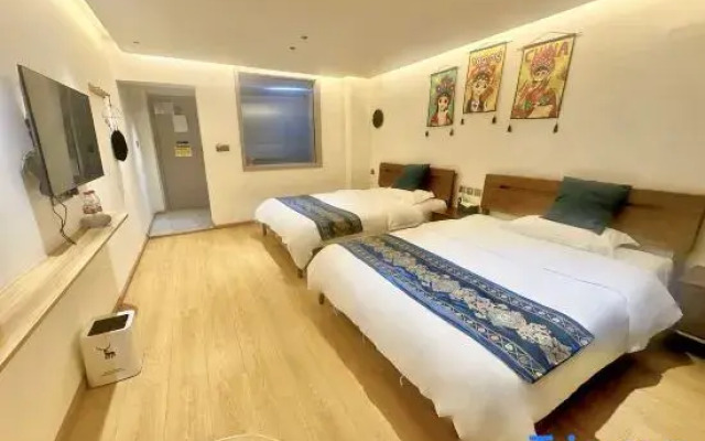 Sanshe Riverside Homestay