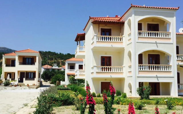 Anemos Apartments, By Villa Kokkoni