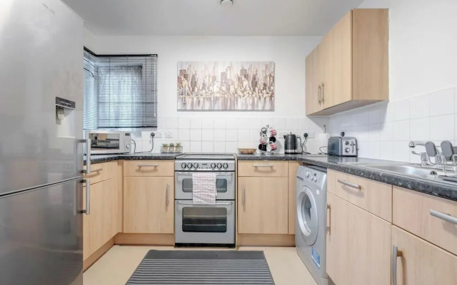 Impressive Central London Balcony Apartment
