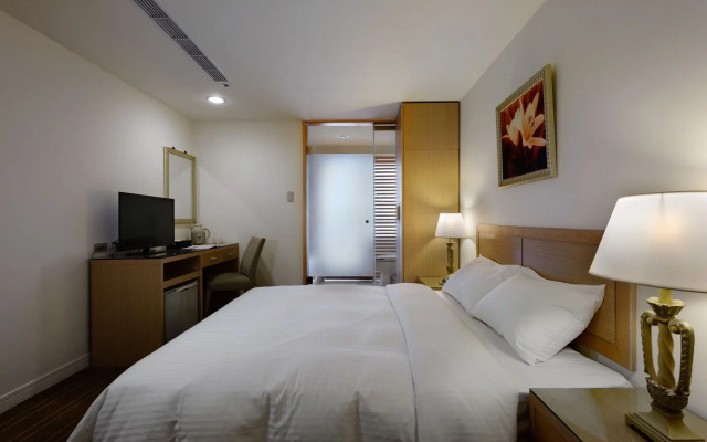 Nei Jiang Hotel