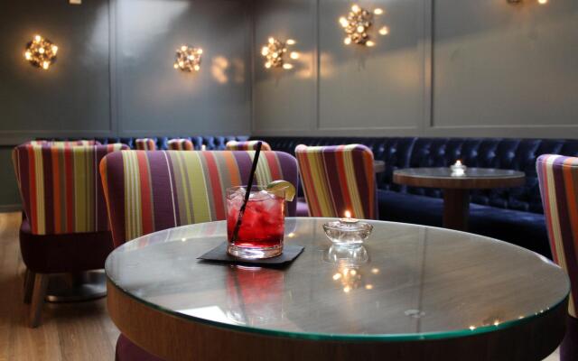 Luxe Rodeo Drive Hotel