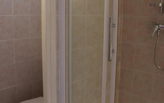 Studio Cavalaire-sur-Mer, 1 pièce, 4 personnes - FR-1-100-119