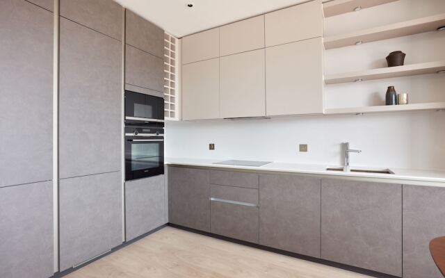 Sonder by Marriott Bonvoy Britain Quay Apartments Grand Canal Square