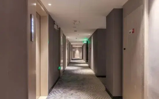 MAGIM|Urban Aerial Night ·View Design Sense Enjoy Cinema Hotel