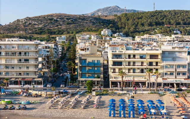 Steris Elegant Beach Hotel & Apartments