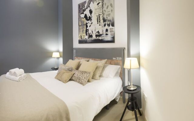Living4Malaga Suites Superior
