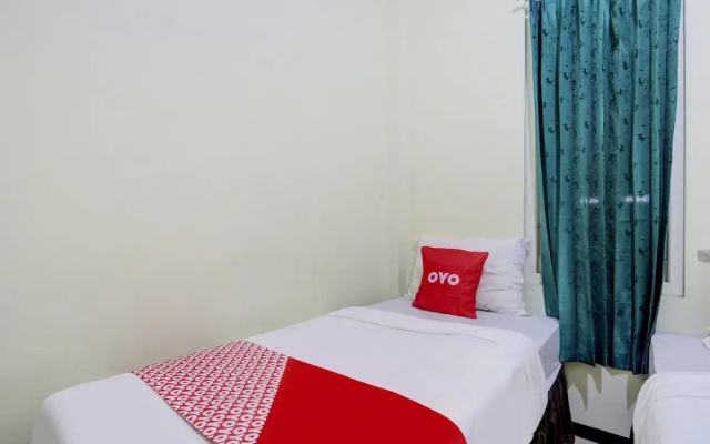 Capital O 90709 Djati Guest House
