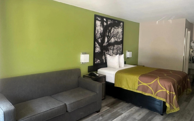 Super 8 by Wyndham Bossier City/Shreveport Area