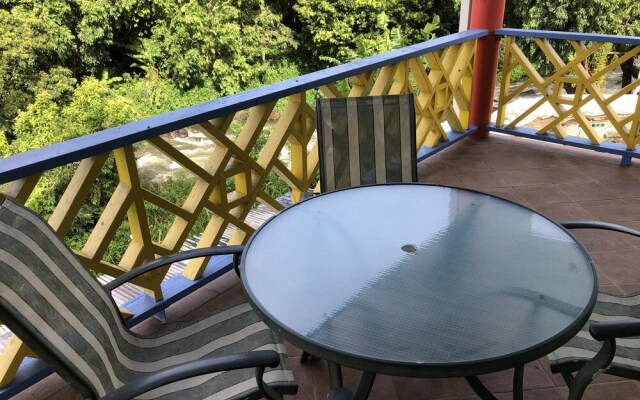 Coco Mango Suites