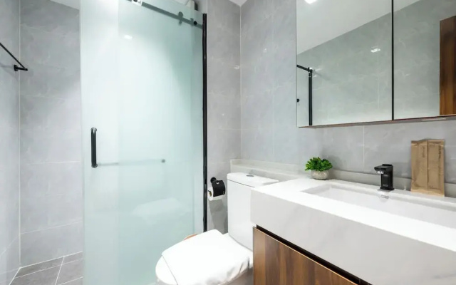 The Pinnacle Residence Service by Soben