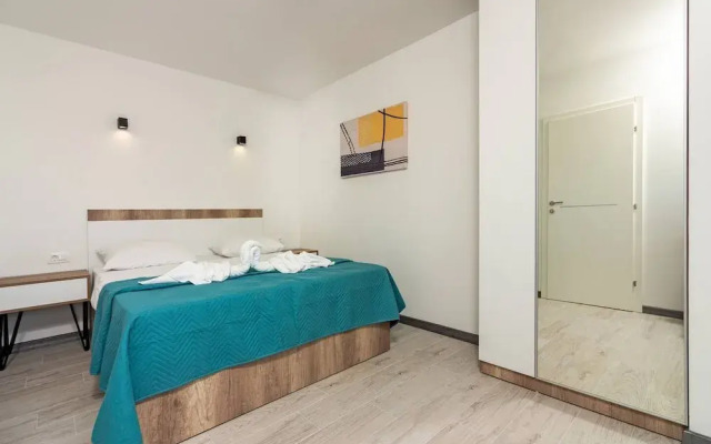 Modern Apartments With Private Balcony Kaštel Novi