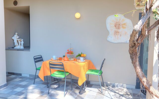 Casa Giulia Diano Castello