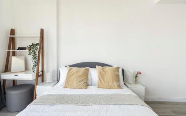 Marina Residence Tower B