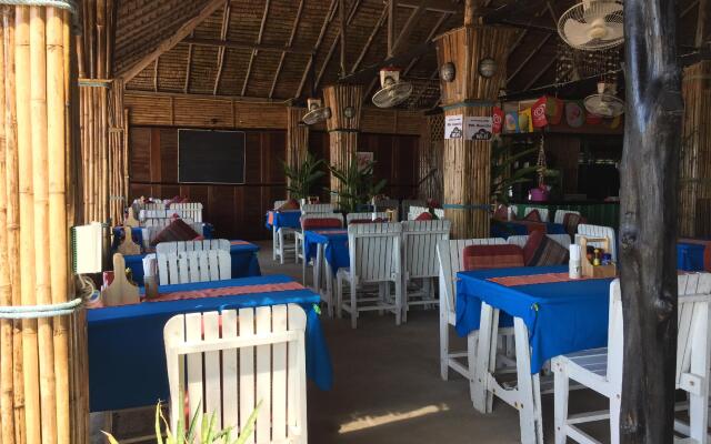 Rann Chalet Beach Side